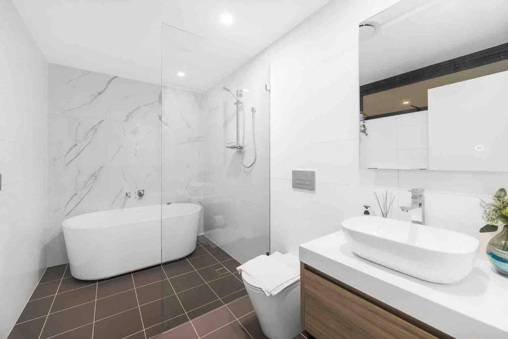 Luxury 3 Bedroom Apartment In Ryde Sídney Exterior foto